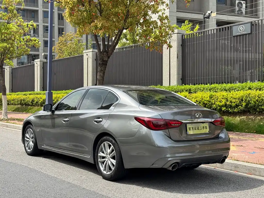 Infiniti Q50L 2018 2.0T Comfort VI