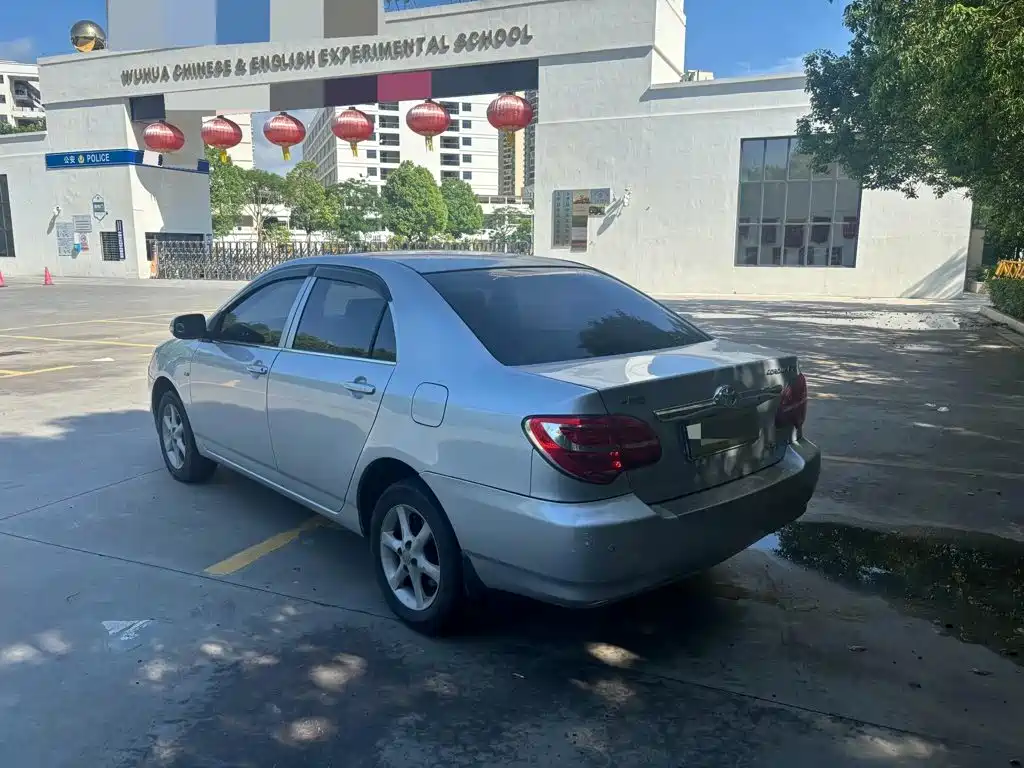 Toyota Corolla — миниатюра 8