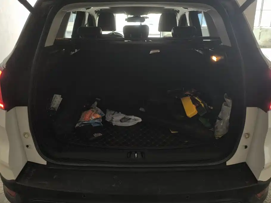 Ford Kuga — миниатюра 4