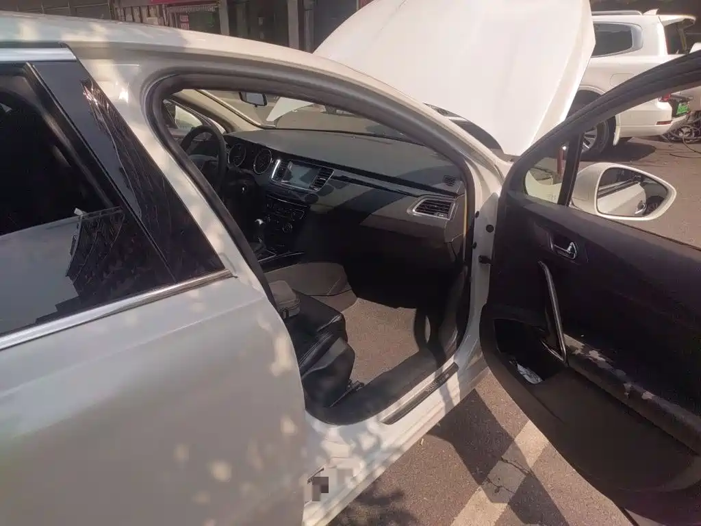 Peugeot 508 — миниатюра 19