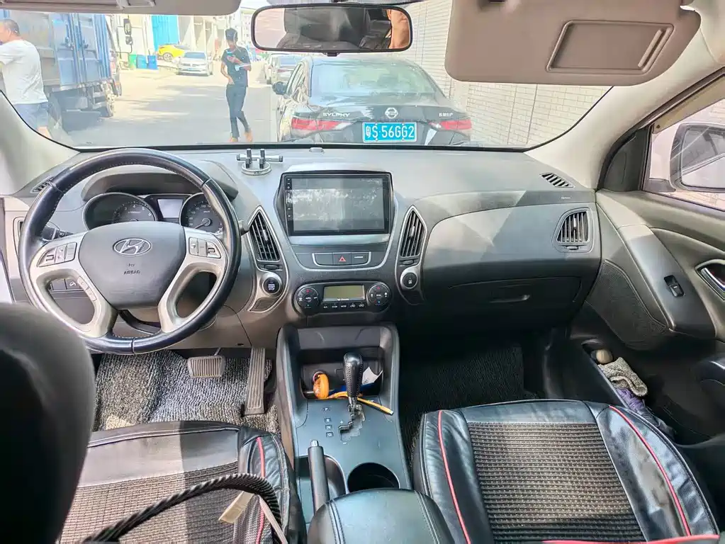 Hyundai ix35 — миниатюра 10