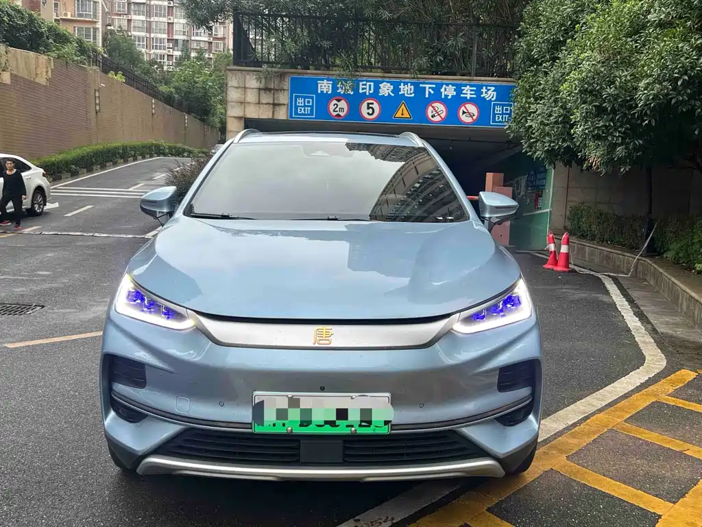 BYD Tang EV - фото 2