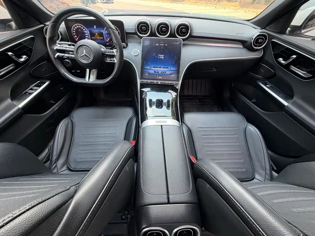 Mercedes-Benz C-Class — миниатюра 9
