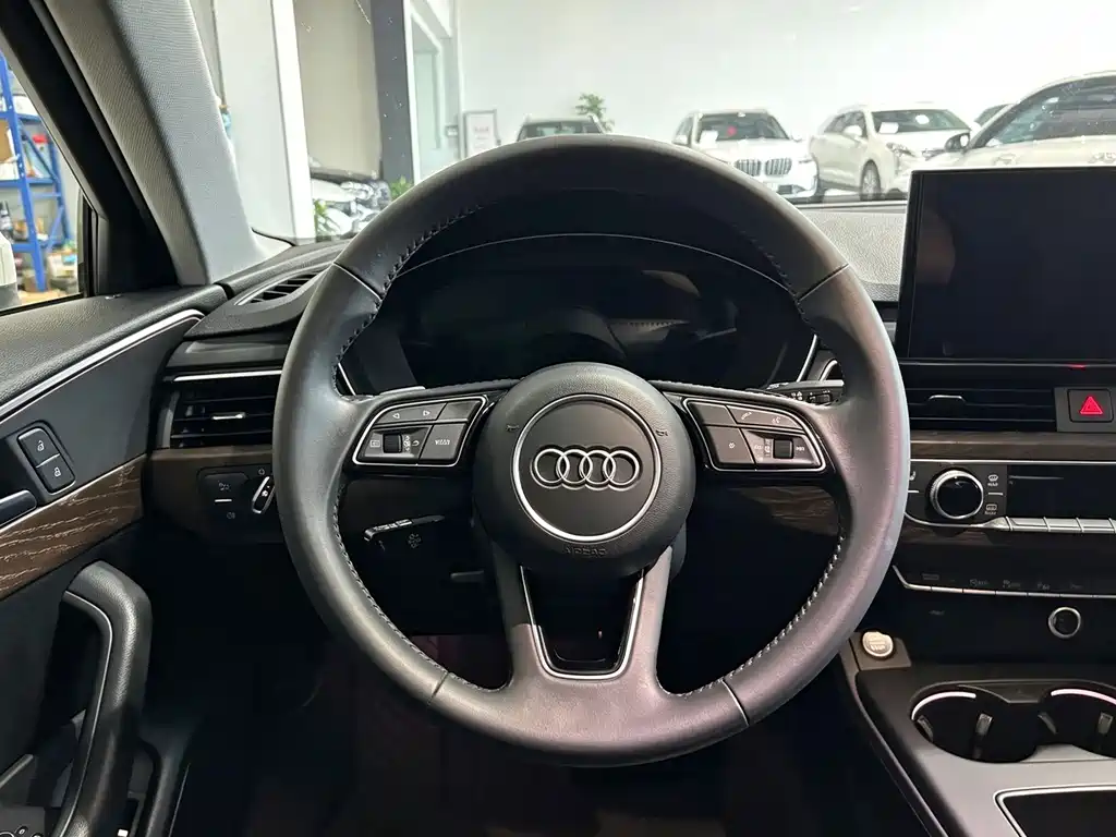 Audi A4L — миниатюра 11