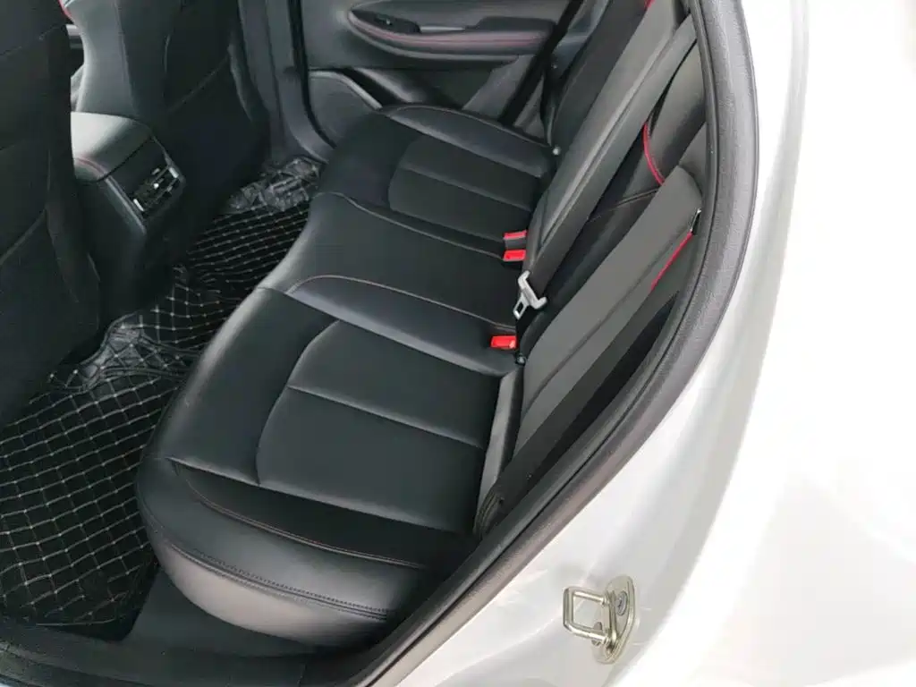 Changan UNI-T — миниатюра 17