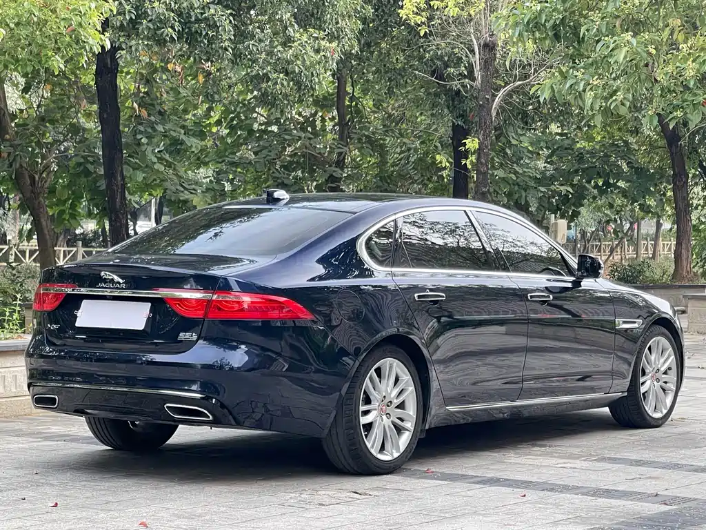 Jaguar XFL 2020 XFL 2.0T P250 Premium