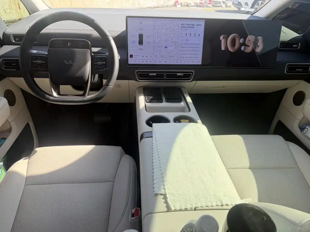 Li Auto Li MEGA — миниатюра 5