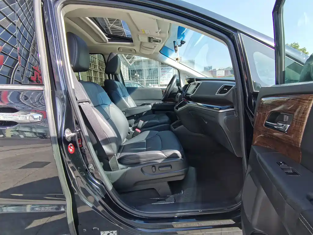 Honda Odyssey — миниатюра 12