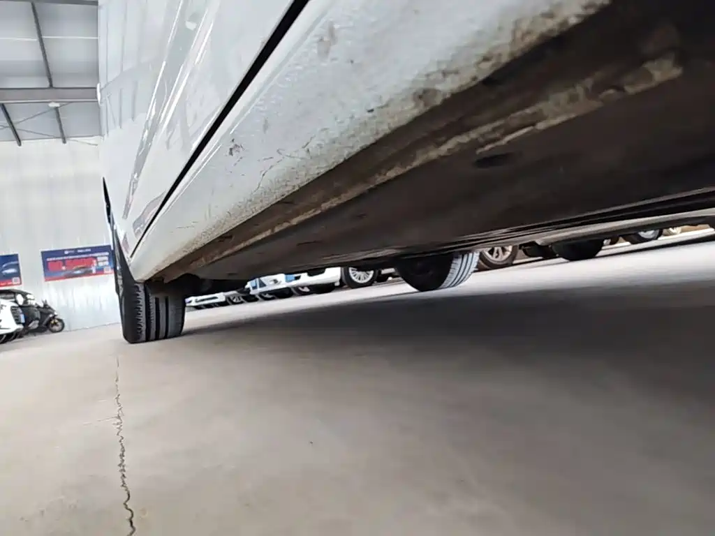Volkswagen Sagitar — миниатюра 21