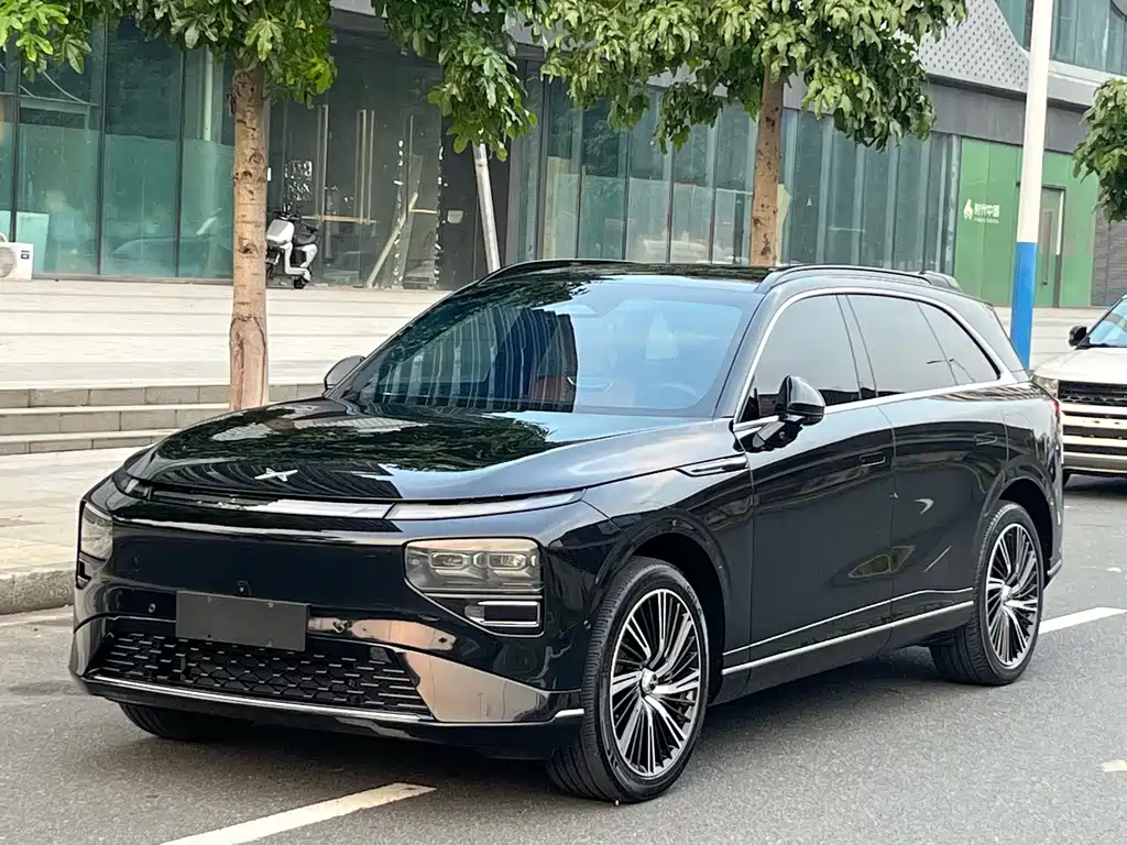 Xpeng G9