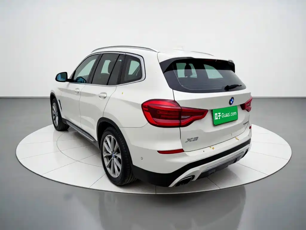 BMW X3 — миниатюра 5