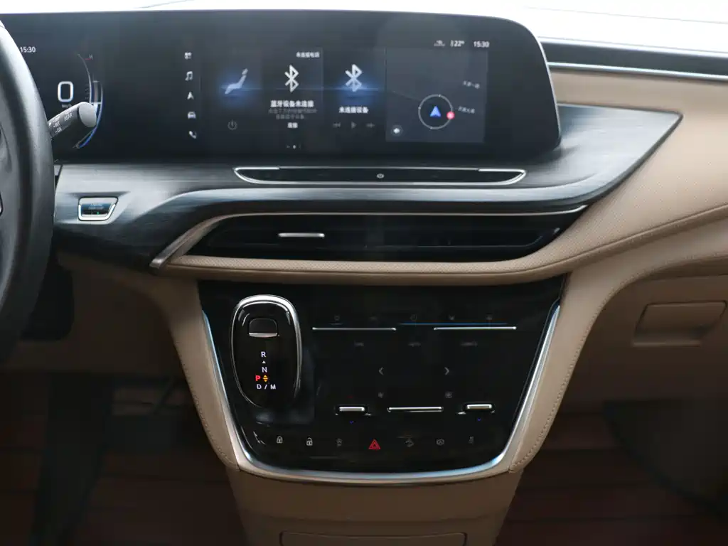 Buick GL8 — миниатюра 14
