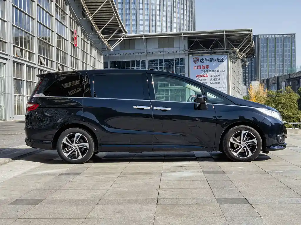 Honda Odyssey — миниатюра 4