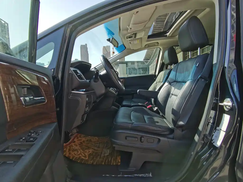 Honda Odyssey — миниатюра 10
