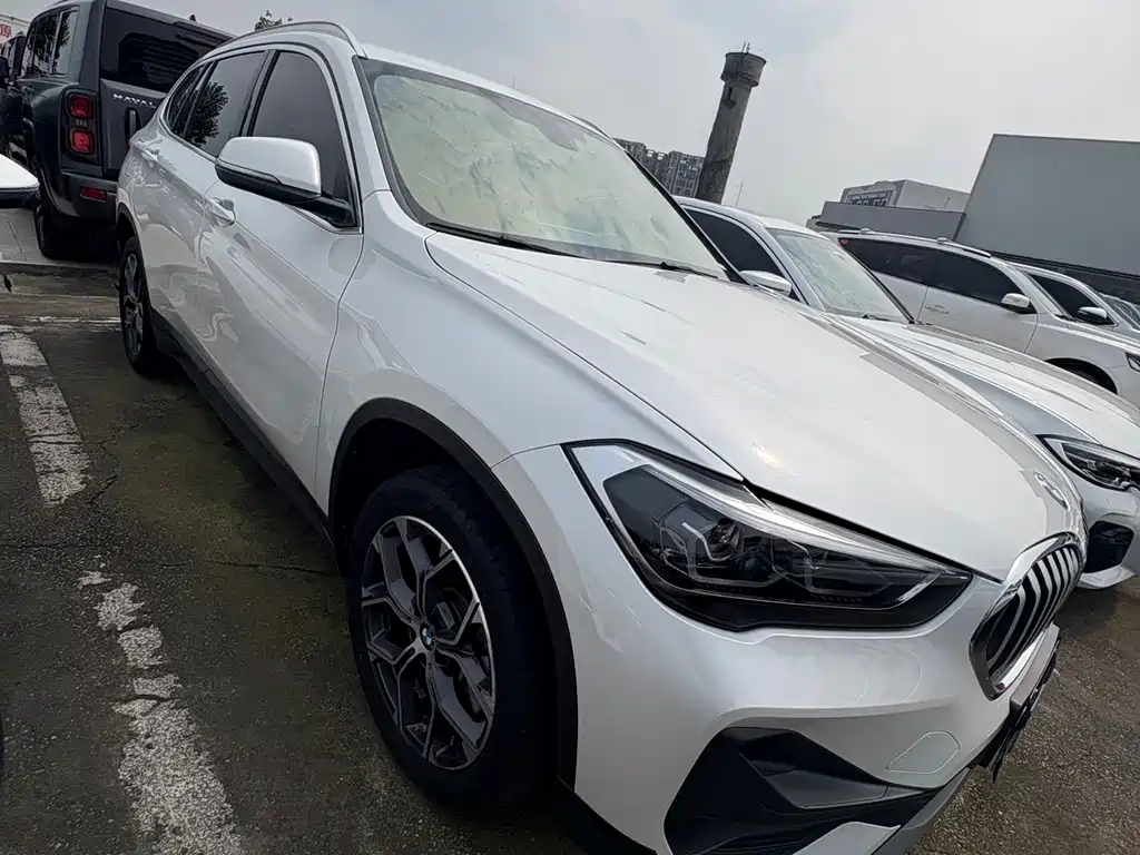BMW X1 — миниатюра 5