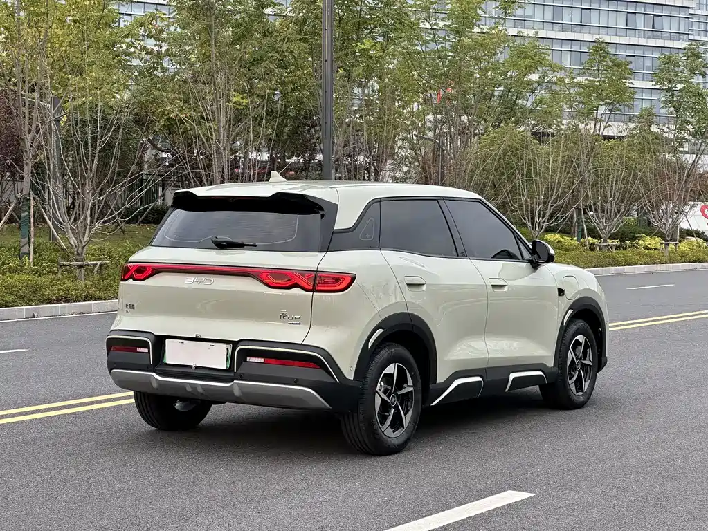 BYD Yuan UP — миниатюра 19