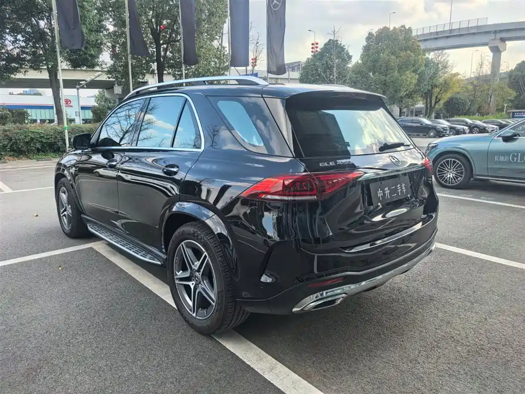 MERCEDES-BENZ GLE