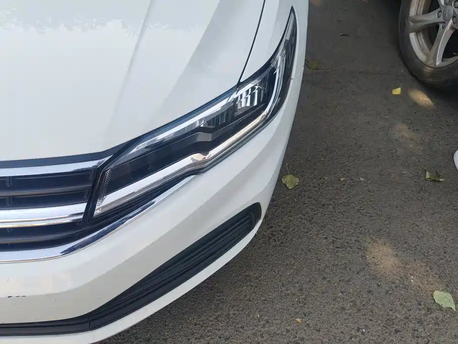Volkswagen Bora — миниатюра 5