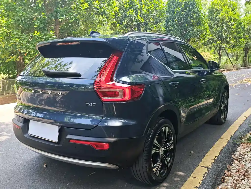 Volvo XC40 — миниатюра 6