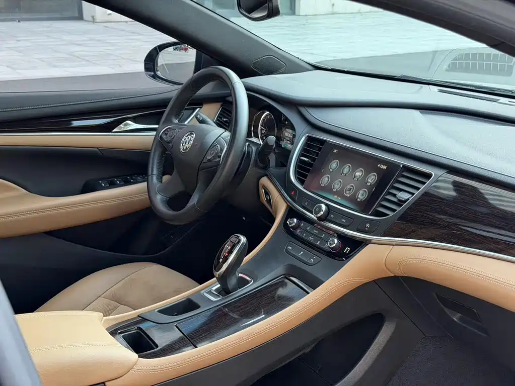 Buick LaCrosse — миниатюра 8