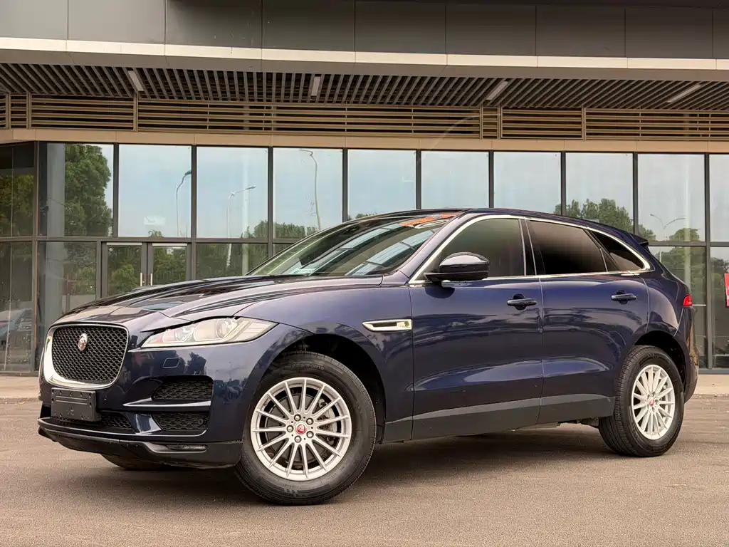 Jaguar F-PACE 2017