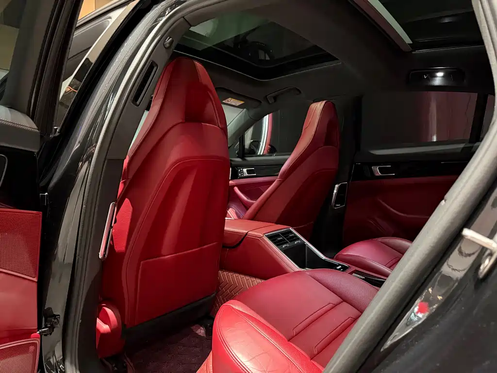 Porsche Panamera — миниатюра 9