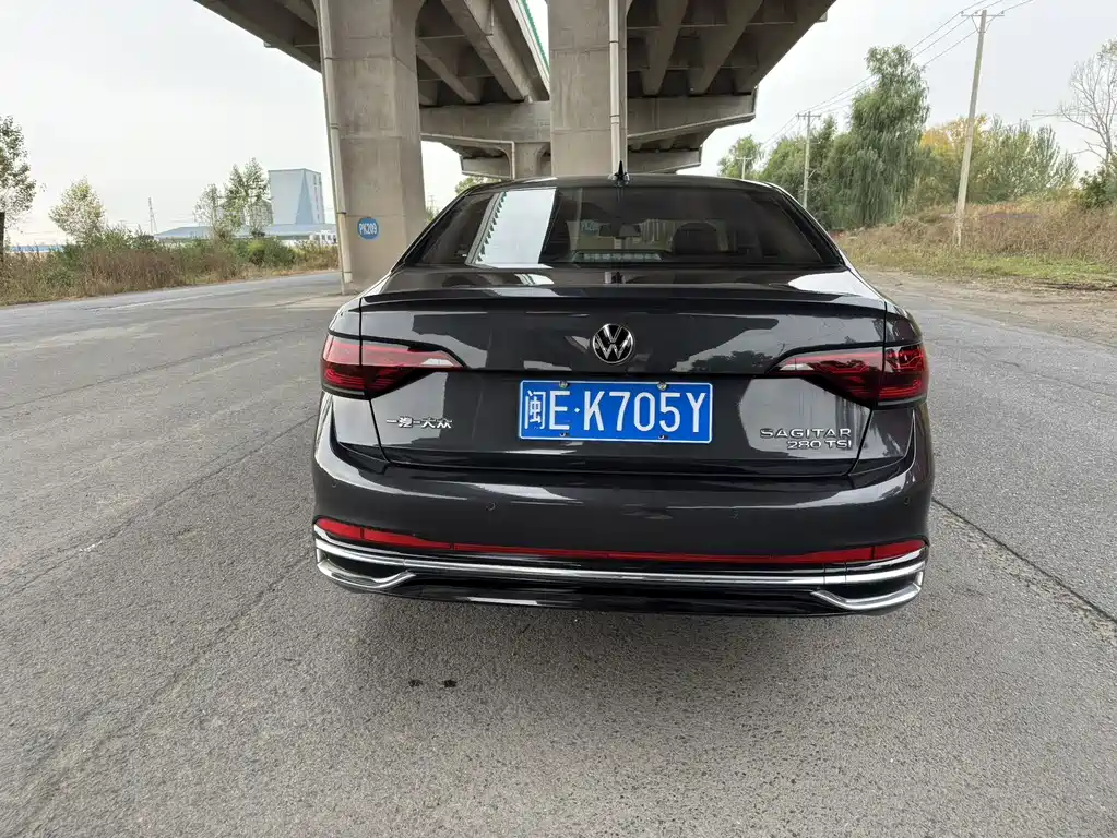 Volkswagen Sagitar — миниатюра 20