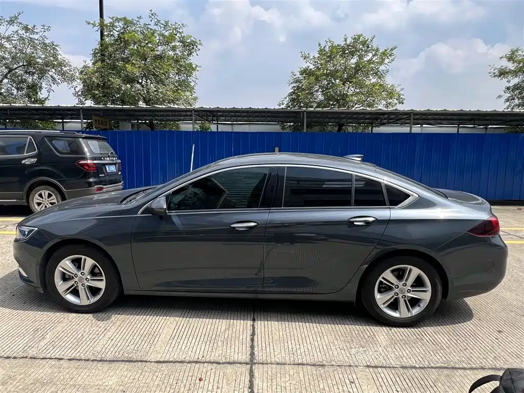 Buick Regal — миниатюра 3