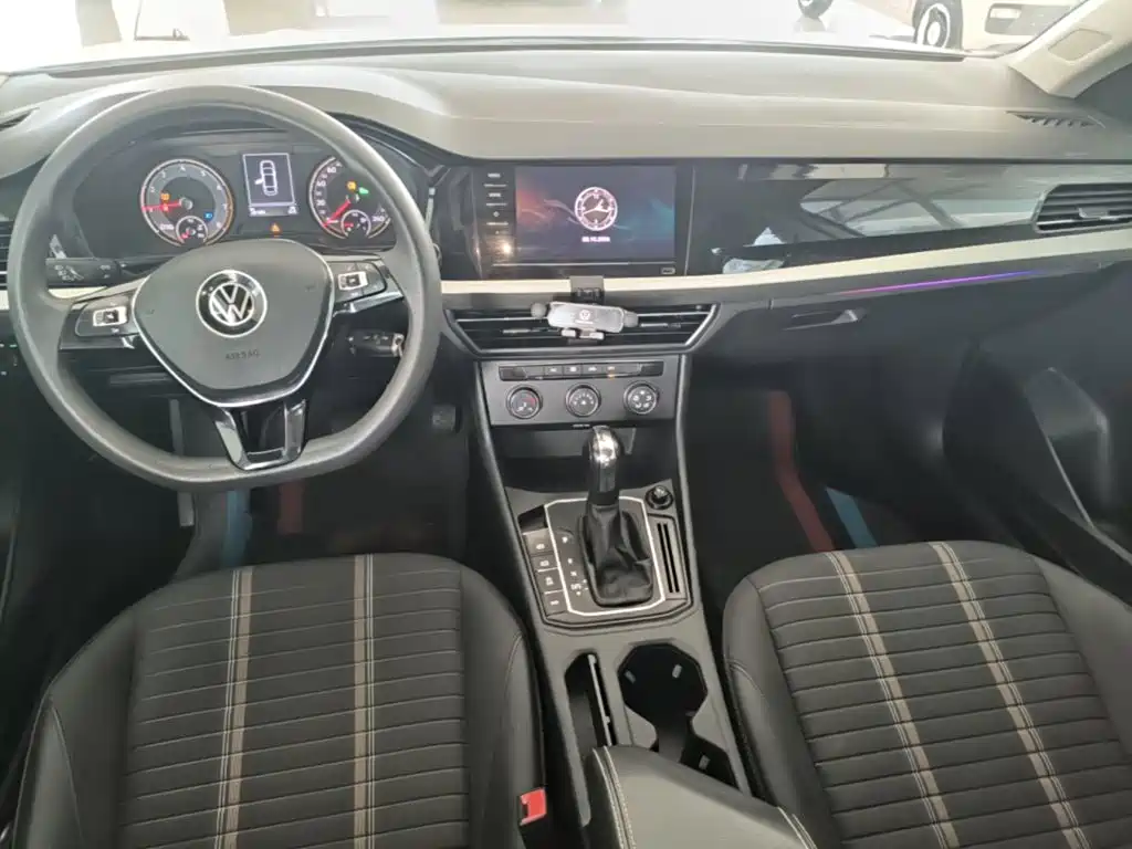 Volkswagen Lavida — миниатюра 10