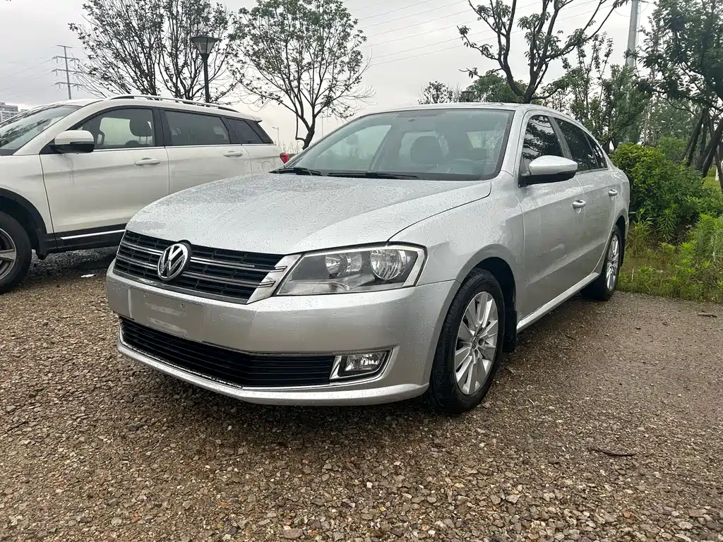 Volkswagen Lavida 2014