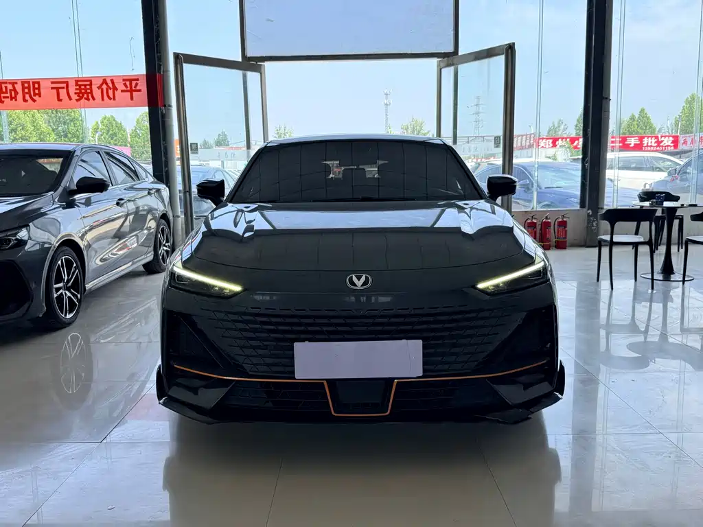 Changan UNI-V — миниатюра 2