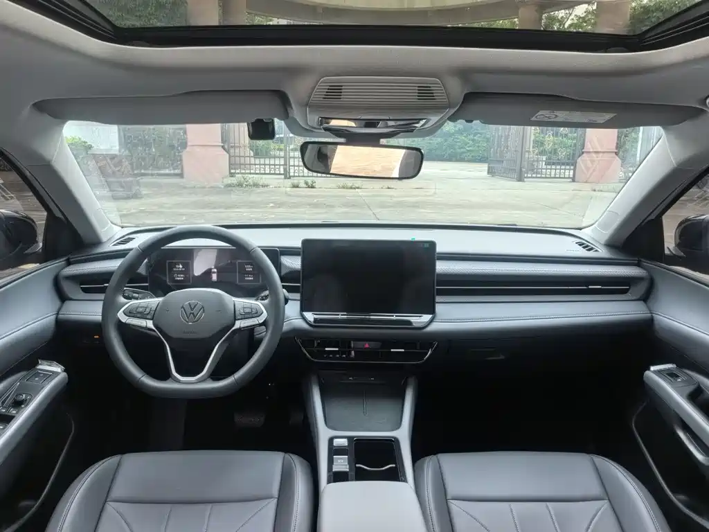 Volkswagen Lavida 2026 Pro 300TSI