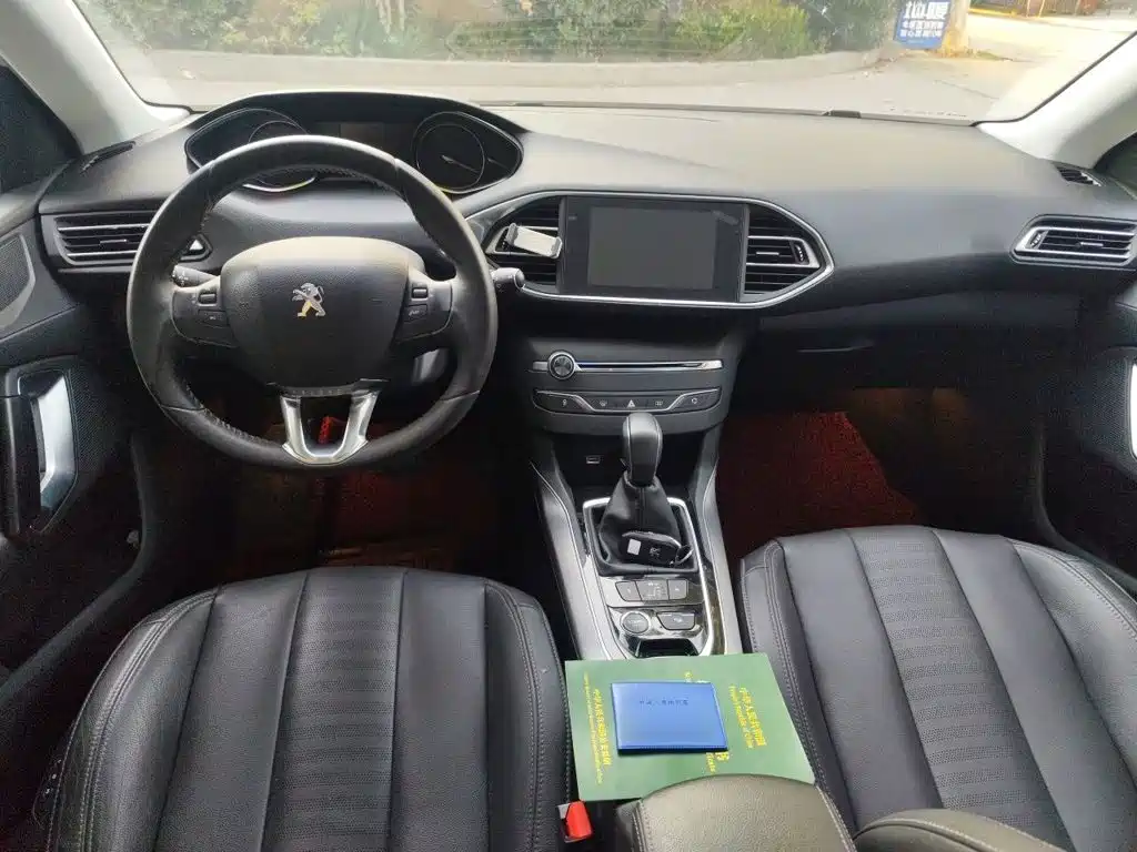 Peugeot 308S — миниатюра 5