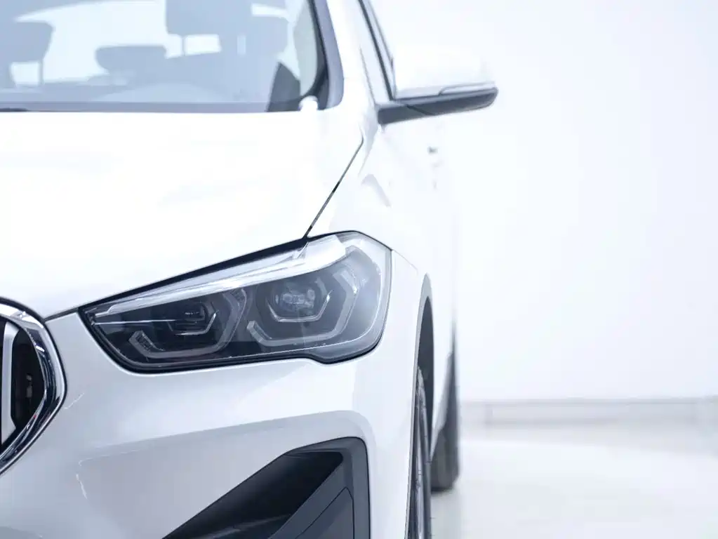 BMW X1 — миниатюра 4