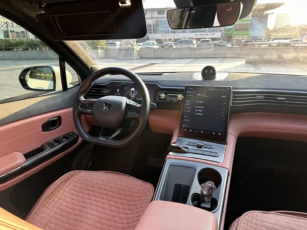 NIO EC6 — миниатюра 15