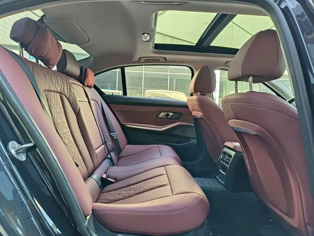 BMW 3 Series 3 2025 325Li M Sport