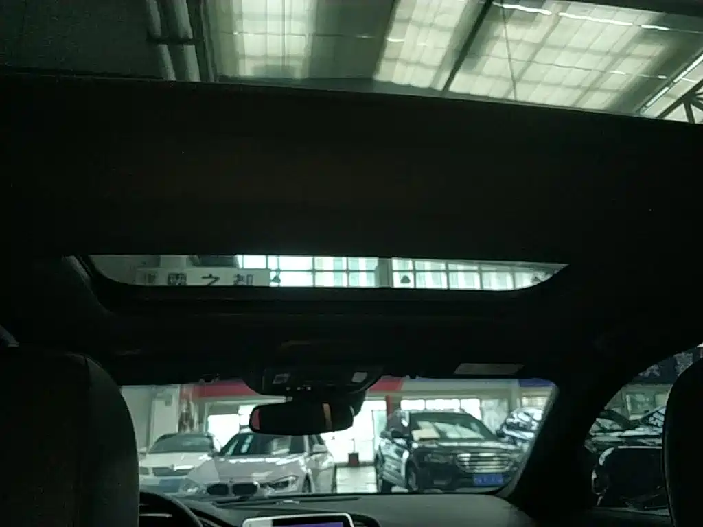 Cadillac CT5 — миниатюра 18