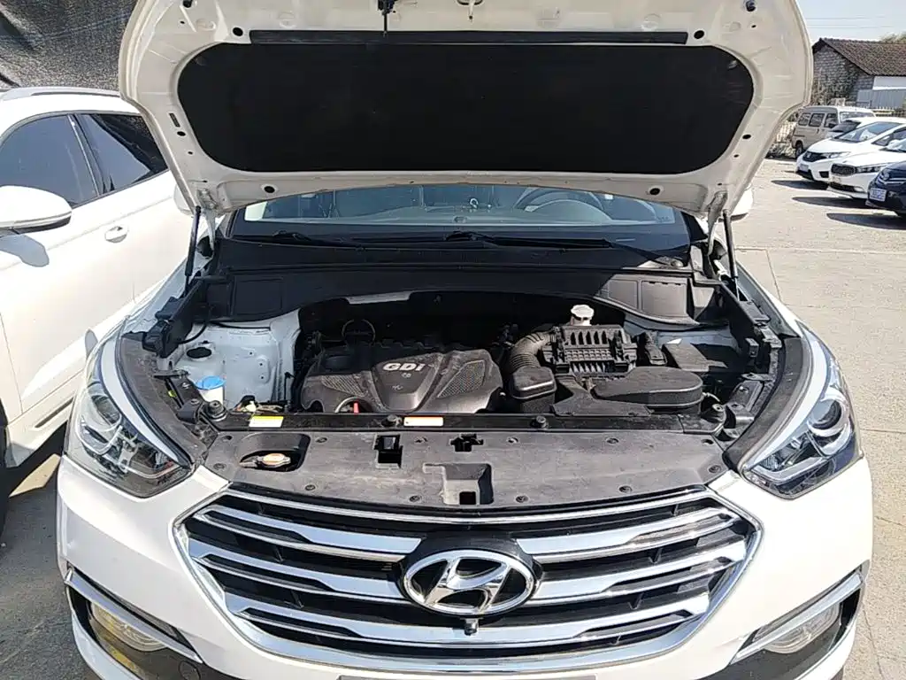 Hyundai Santa Fe — миниатюра 20