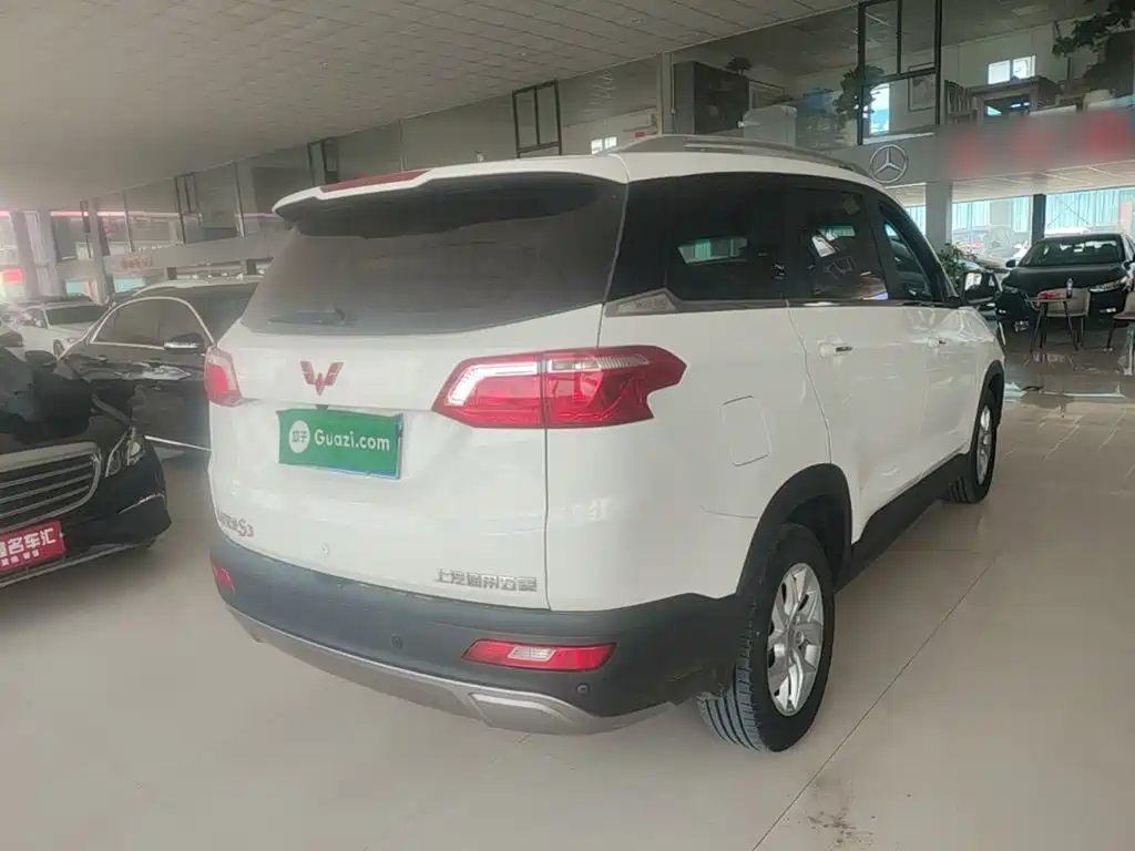 Wuling Hongguang S3 — миниатюра 7