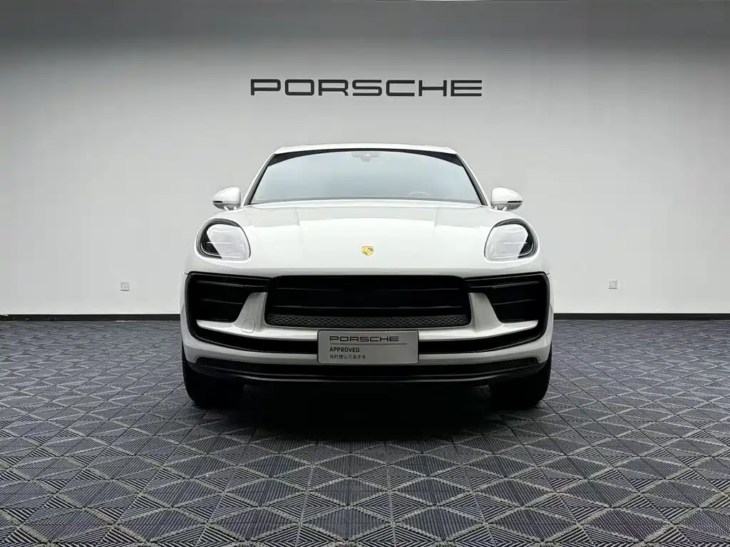 Porsche Macan — миниатюра 7