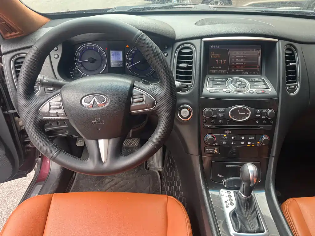 Infiniti QX50 — миниатюра 6