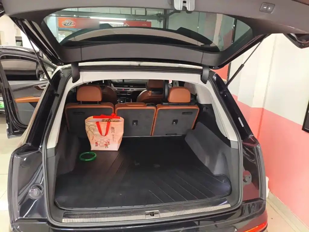 Audi Q7 — миниатюра 19