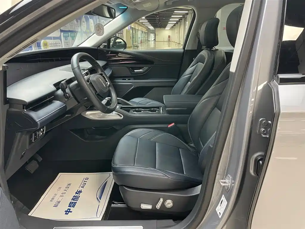 Lincoln Nautilus 2023 2.0T