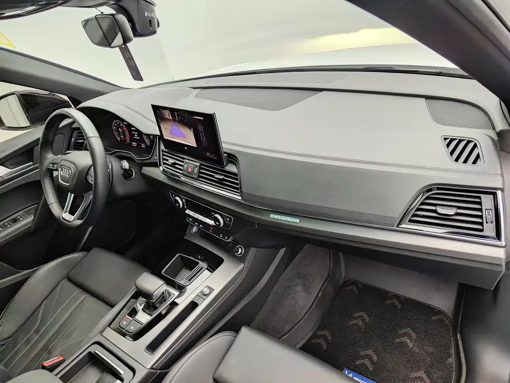 Audi Q5L — миниатюра 18