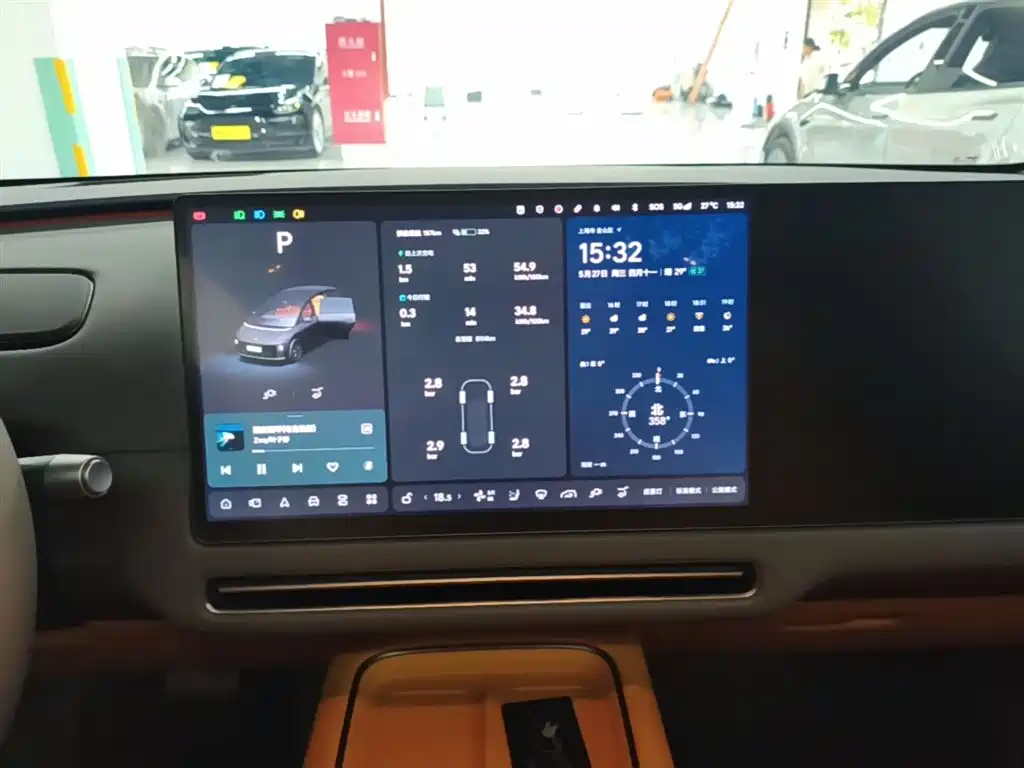 Li Auto i8 2025 Standard
