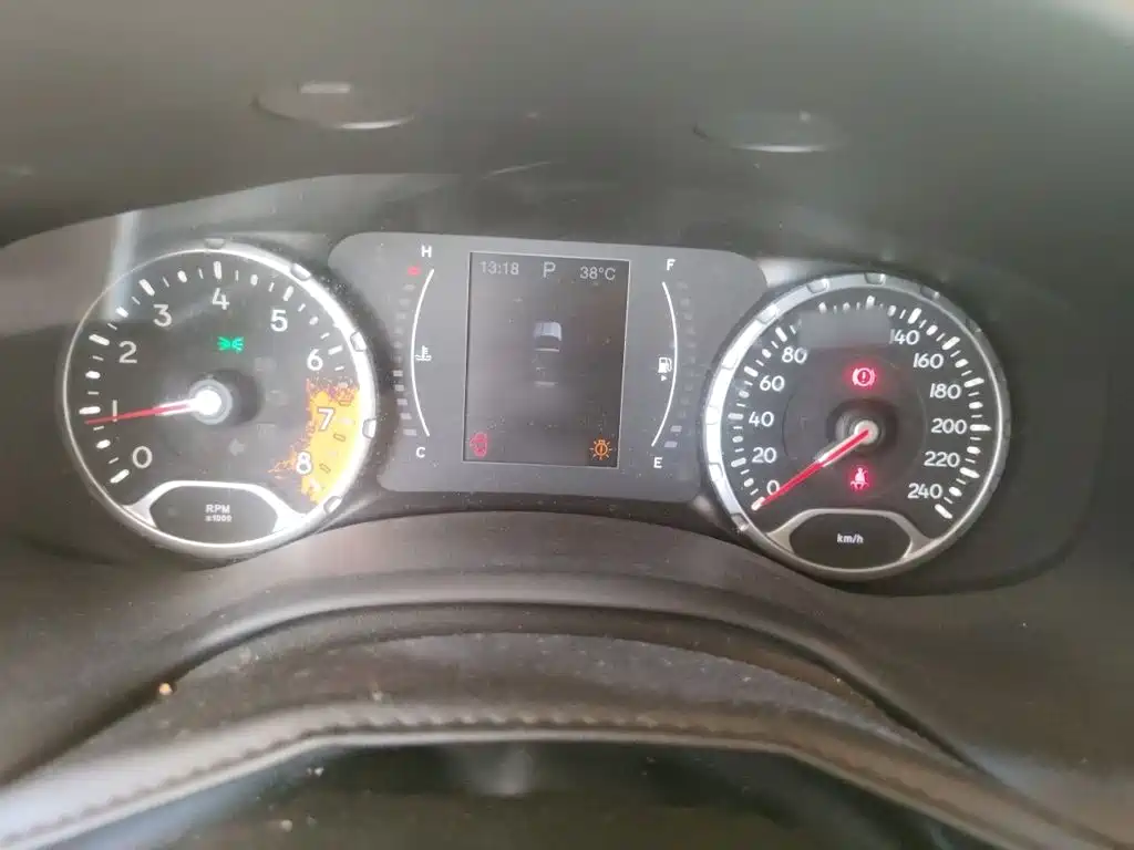 Jeep Renegade — миниатюра 5