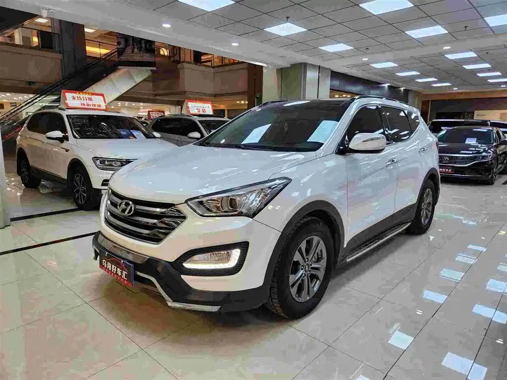 Hyundai Santa Fe 2015