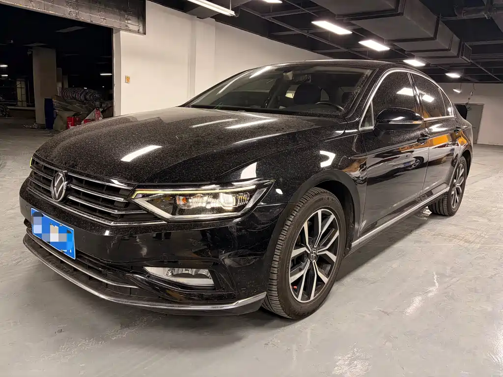Volkswagen Magotan 2021