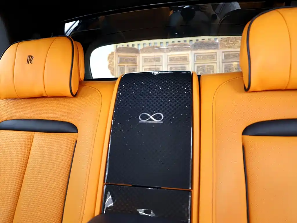 Rolls-Royce Cullinan Black Badge, фото 18