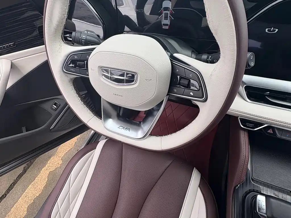 Geely Xingyue L — миниатюра 9
